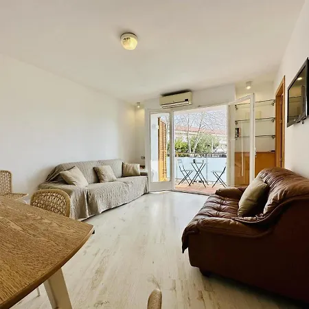 Apartment Gala Costabravasi
