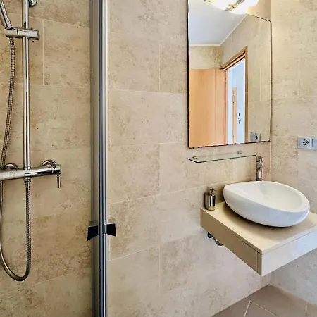 Apartment Gala Costabravasi