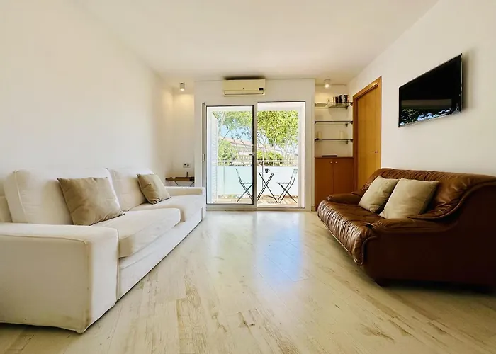 Gala Costabravasi פלטחה ד'ארו